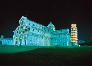 Pisa piazza Miracoli